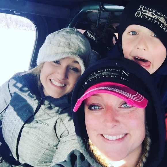 Meet your Posher, Andi - Picture 4 of 4